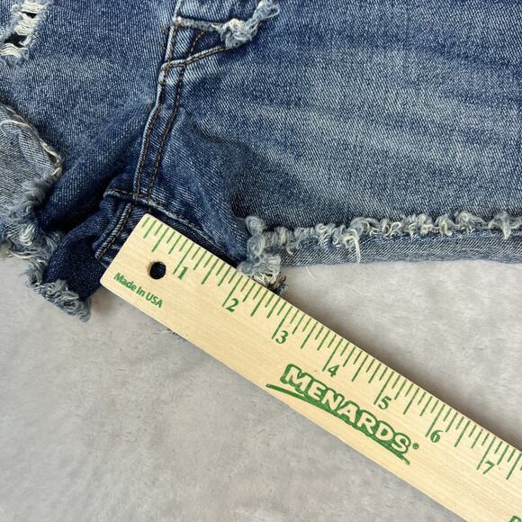 Free People Shorts Womens 28 Destroyed Distressed Raw Hem Button Fly Festival - Picture 6 of 10
